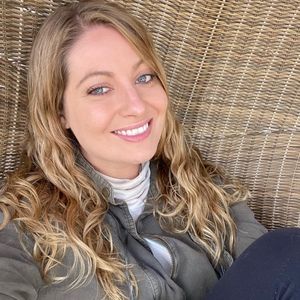 Meet your Posher, Emerald